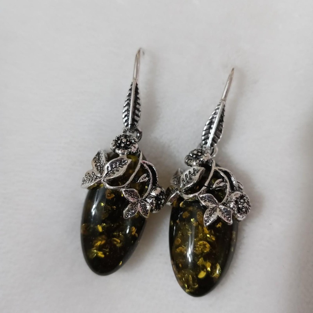 Olive green color earrings